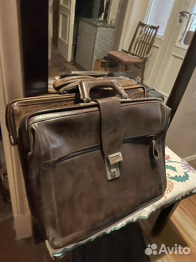 Мужской кожаный портфель