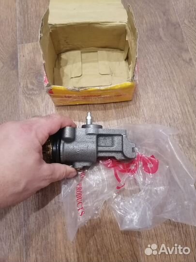 Рабочий тормозной цилиндр для хундай HD72