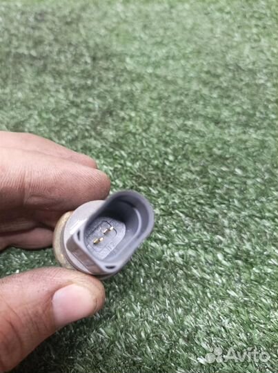 Датчик температуры Audi Q7 2005