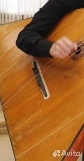 Подставка (кобылка) под струны для Балалайки Альт