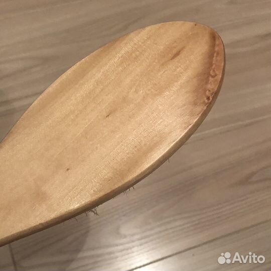 Массажная щетка для сухого массажа