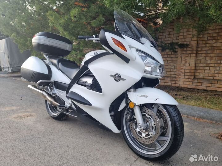 Honda ST1300 Pan European 2005