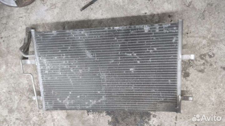 Радиатор кондиционера Mazda 3 BK 2004г