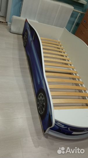 Кровать детская машина