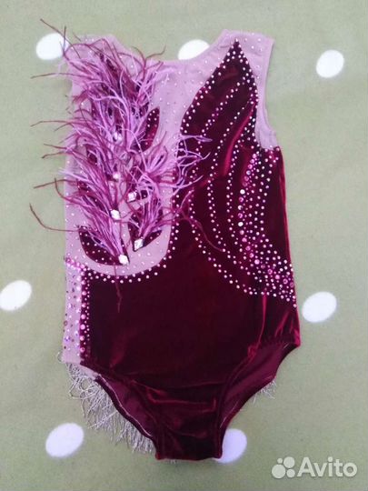 Купальник для художественной гимнастки