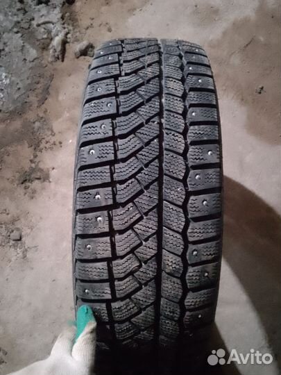 Viatti Brina 205/60 R16 28K