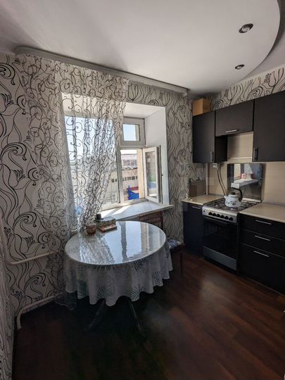 1-к. квартира, 38 м², 3/9 эт.