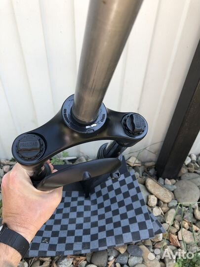 Вилка для велосипеда 27.5