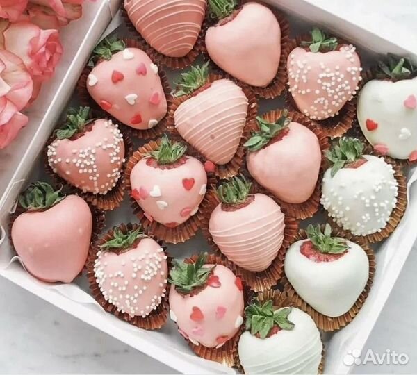 Клубника в шоколаде букеты,тортики