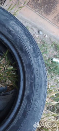 Yokohama E70B 215/60 R16