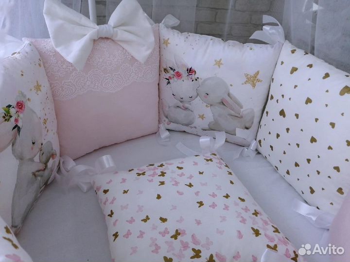 Бортики подушки в кроватку новые