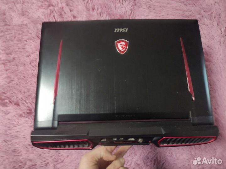 Игровой ноутбук MSI GT75VR 7RF Titan i7 gtx 1080