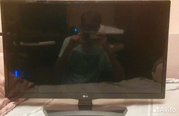 Телевизор LG 22 дюйма