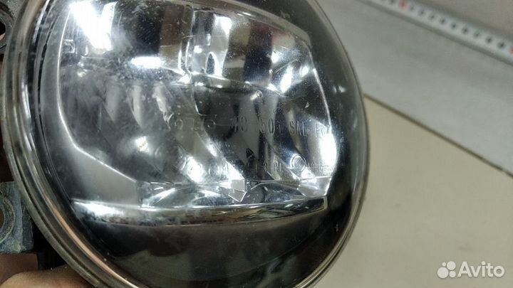 Фара противотуманная левая Toyota Land Cruiser
