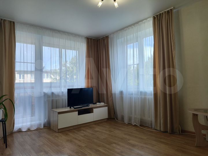 1-к. квартира, 30 м², 4/5 эт.