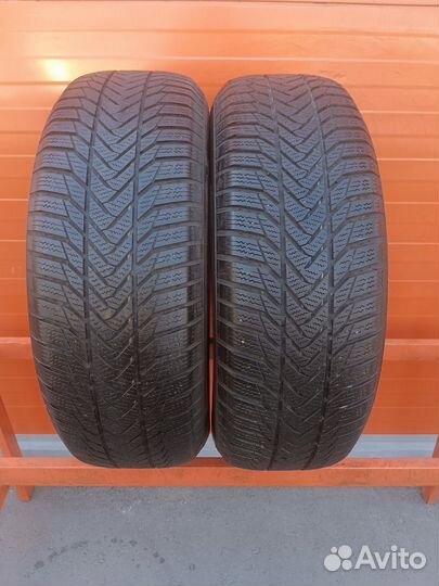 Esa-Tecar Supergrip Pro 215/65 R16