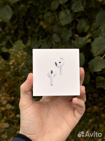 Airpods 4 с шумоподавлением и без