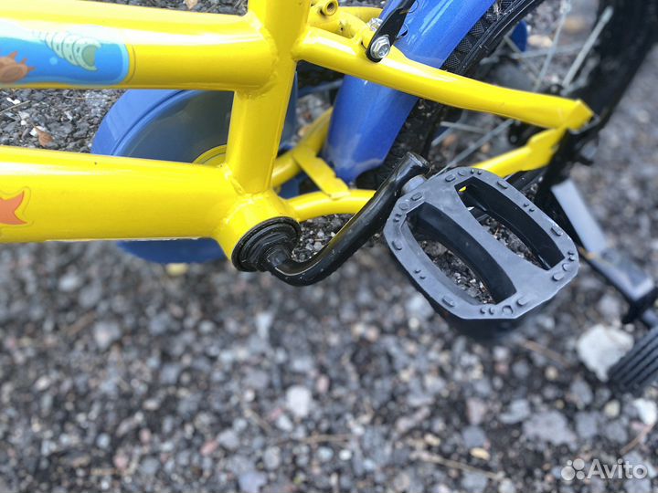 Велосипед детский 4х колесный