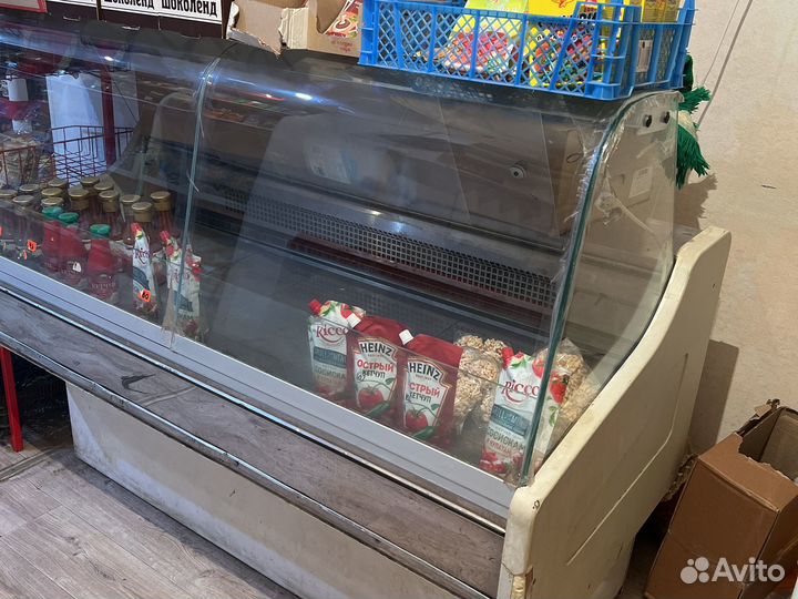 Витринный холодильник