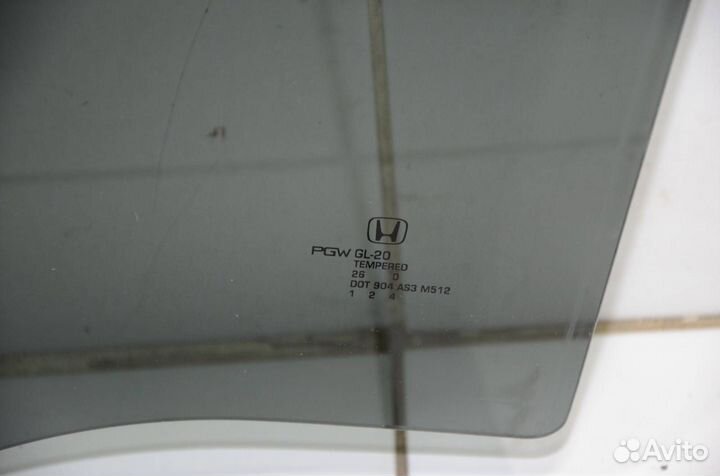 Стекло двери заднее левое Honda Pilot YF4 3.5 2011