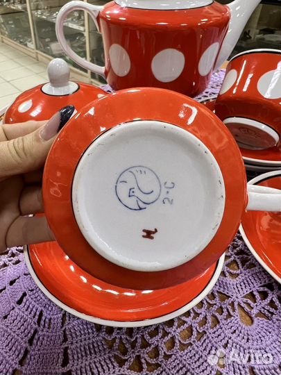 Сервиз чайный в горошек