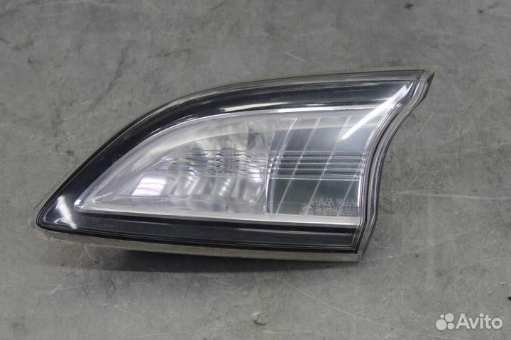Фонарь задний внутренний правый Mazda 3 (BL) 200