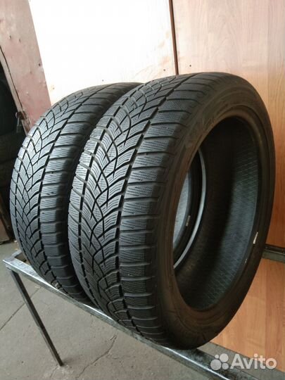 Goodyear UltraGrip Performance+ 255/45 R20