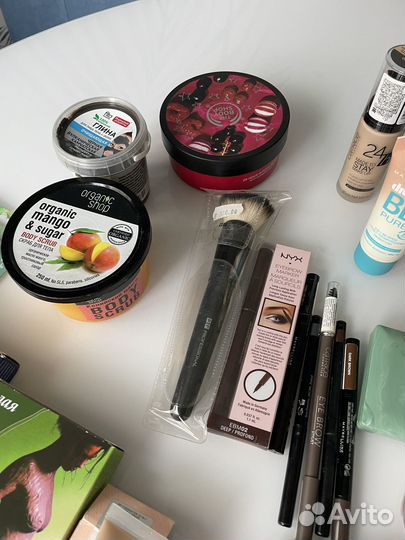 Набор косметики пакетом