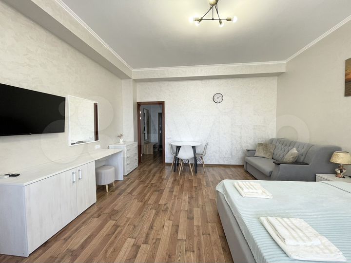Квартира-студия, 38 м², 5/9 эт.
