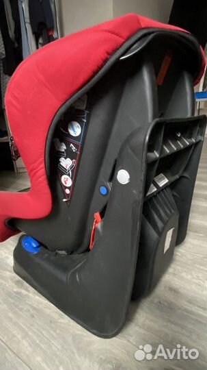 Детское автомобильное кресло