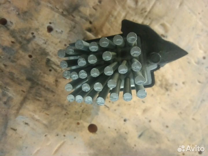 Резистор отопителя 4b0820521