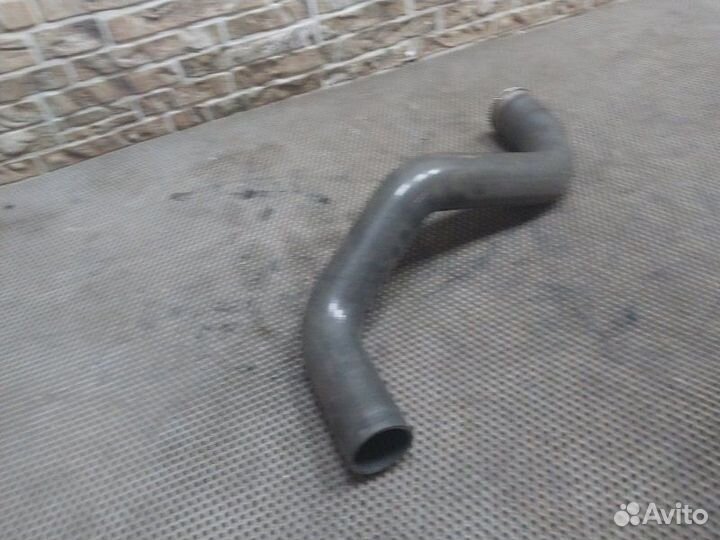 Патрубок интеркулера Jeep Grand Cherokee WK2 3.0