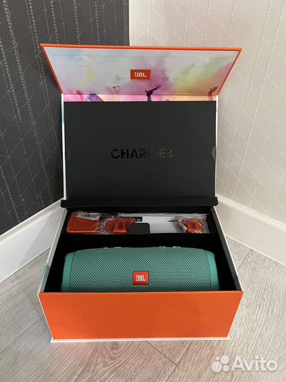 Колонка jbl charge 3