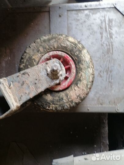 Опорное колесо