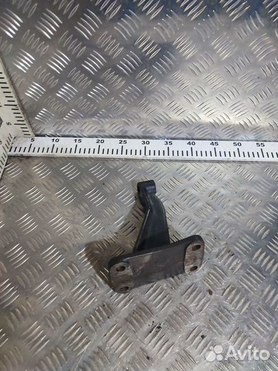 Кронштейн двигателя передний левый MAN 51192103003