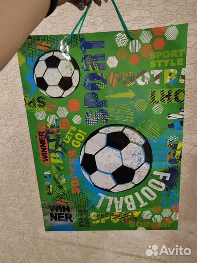 Растяжка с днем рождения и цифра 6