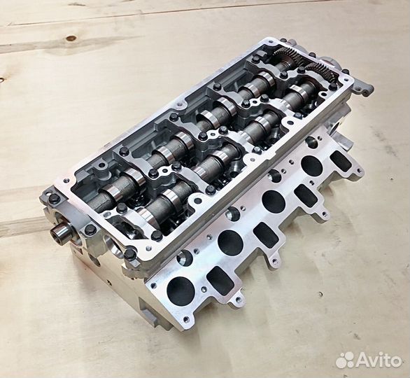 ГБЦ Volkswagen Transporter T5 2.0 VAG 03L103351K