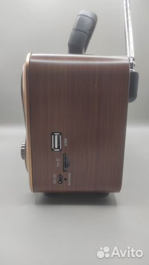 Радиоприемник ретро NS-8109BT с аккумулятором