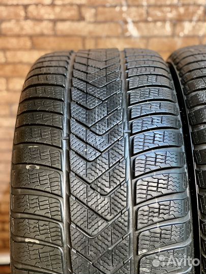 Pirelli Winter Sottozero 3 255/40 R18