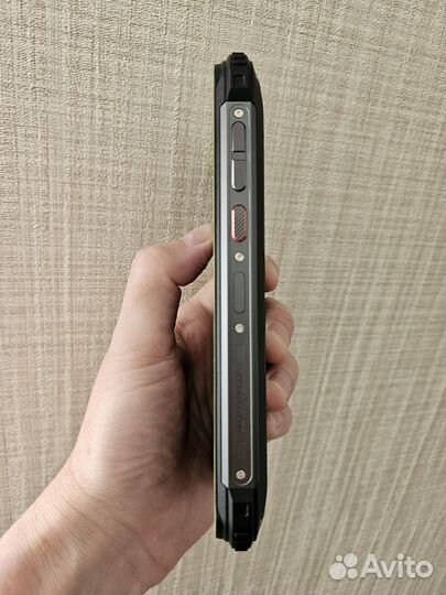 Защищенный смартфон Phonemax