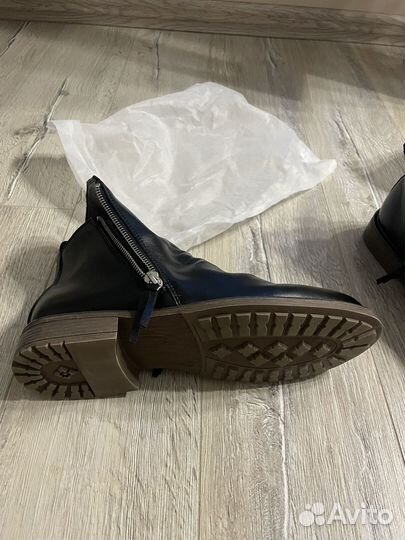 Продам полусапоги мужские 40 размера