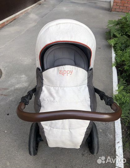 Коляска zippy