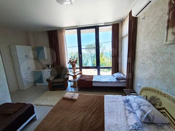 Комната 25 м², 2/2 эт.