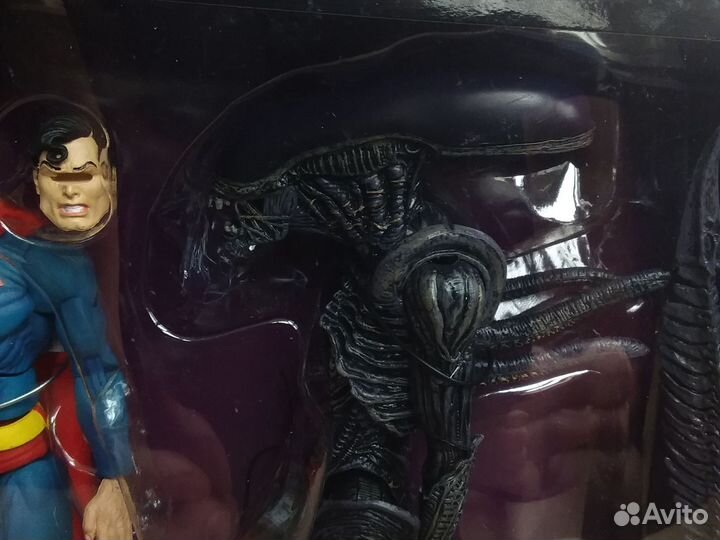 Superman vs Aliens / Neca