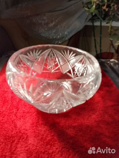 Чешская хрустальная ваза