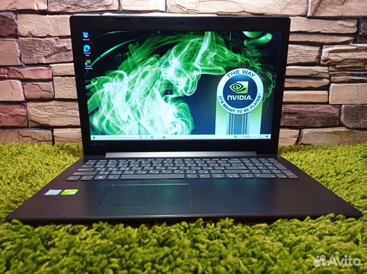 Игровой Lenovo Core i3-8130 8Gb SSD MX 150 FullHD