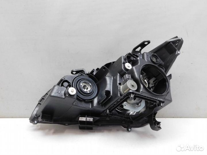 Фара правая Lexus RX300/RX330/RX350/RX400h