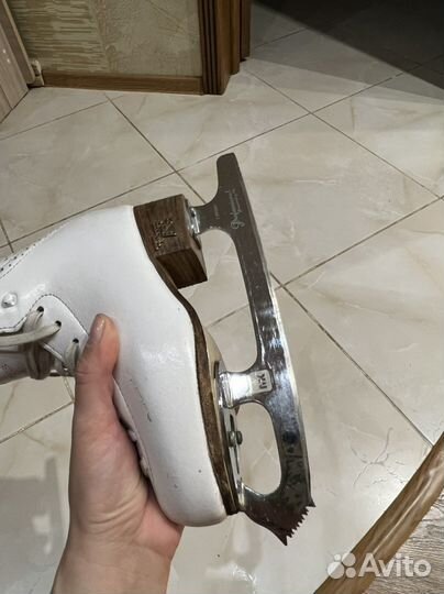 Фигурные коньки risport rf3 pro 205