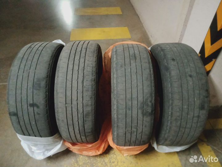 Bridgestone Dueler H/L 33A 235/55 R20