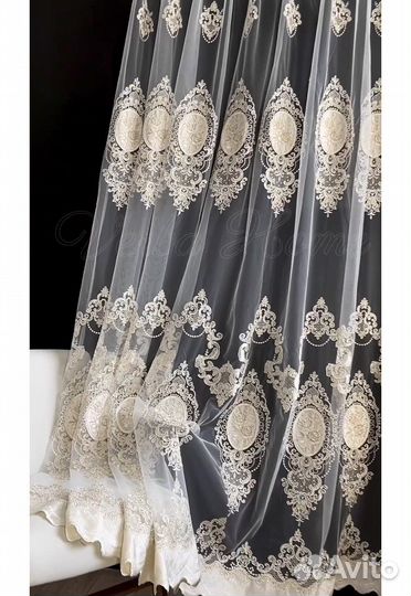 Тюль с бархатными вставками